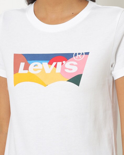 Remera Mujer Levi's Perfect tee Batwing Convention