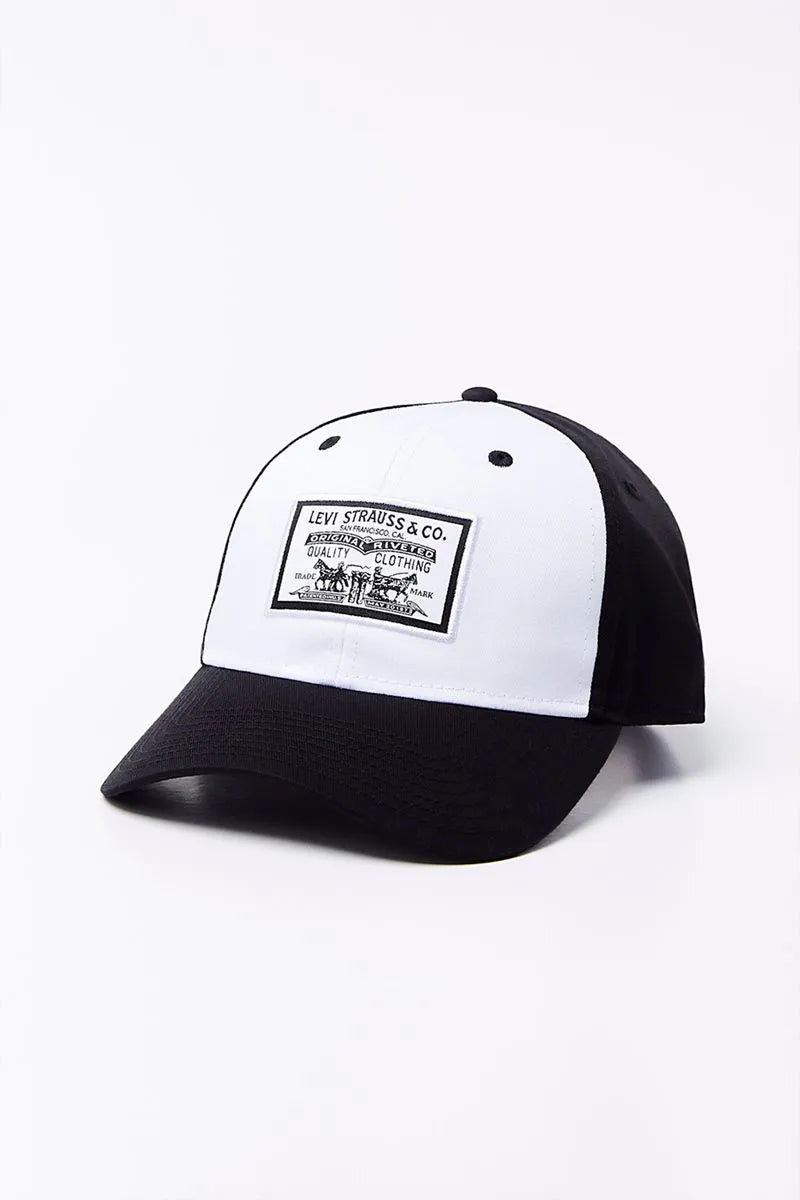 Gorra Levis Curved Stryctured Wht-Bkl