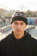 Beanie Independet Bar Logo Negro