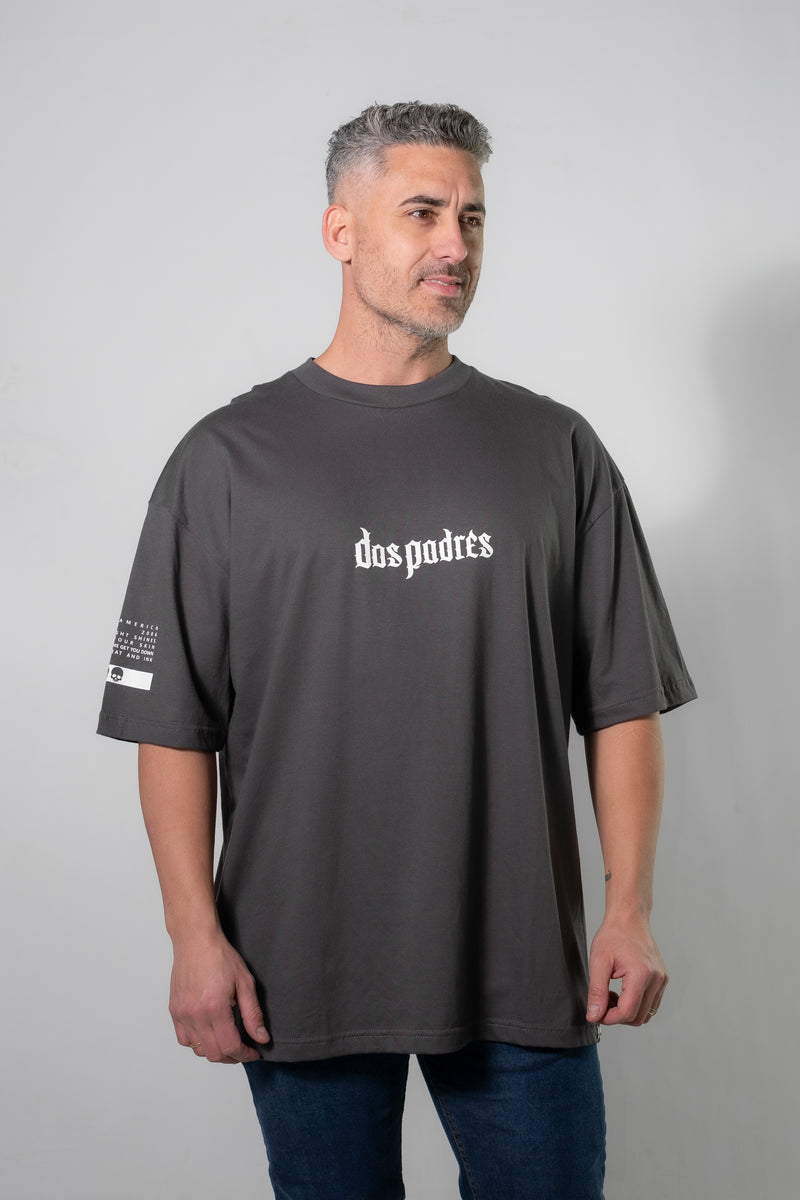 Remera Dos Padres Oversize Unisex Gris