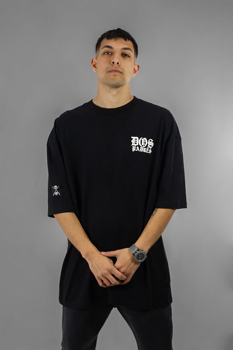 Remera Dos Padres H Over Negro 7012A