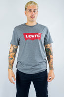 Remera Levis H Graphic Set In Neck Batwing Dark Gris Bordo Rojo