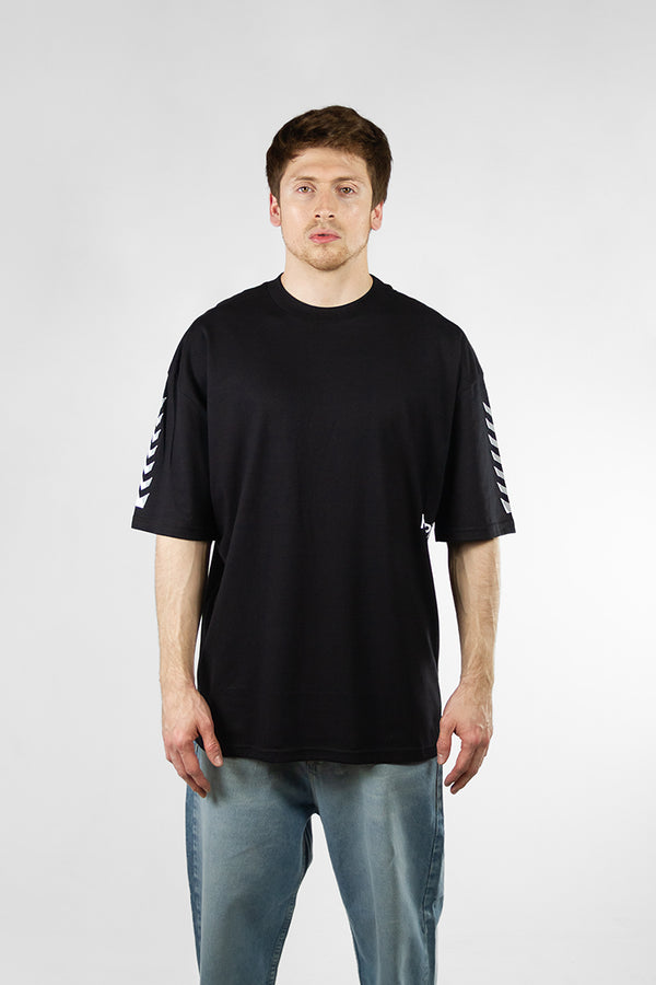 Remera Kingpin H Oversize Negro 701Z2