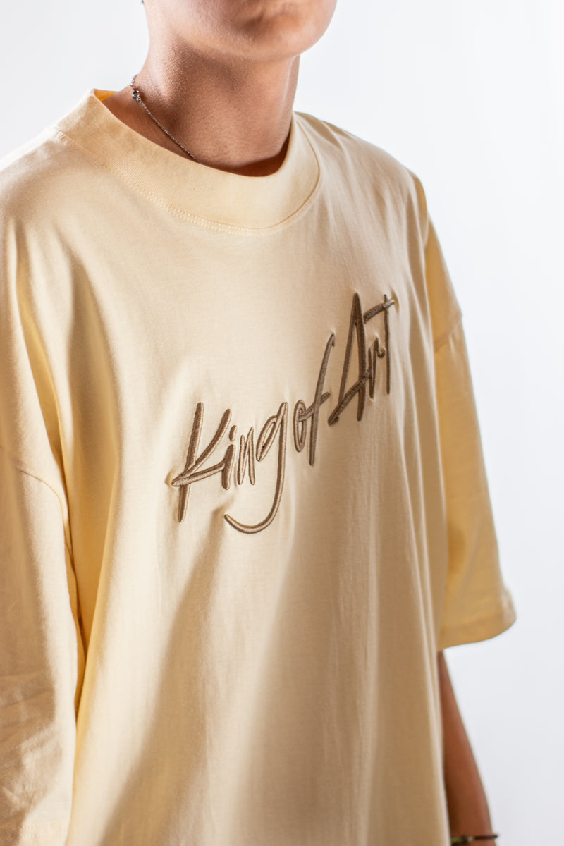 Remera King of Art Unisex Oversize Bold Koa Amarillo  W4