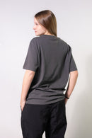 Remera Levis Unisex Graphic Set In Neck Black Oyster Gris