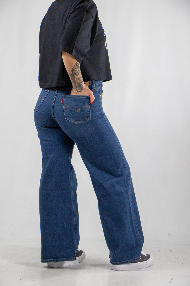 Jean Levis Wide 318 Leg Clever Girl Medio Oscuro