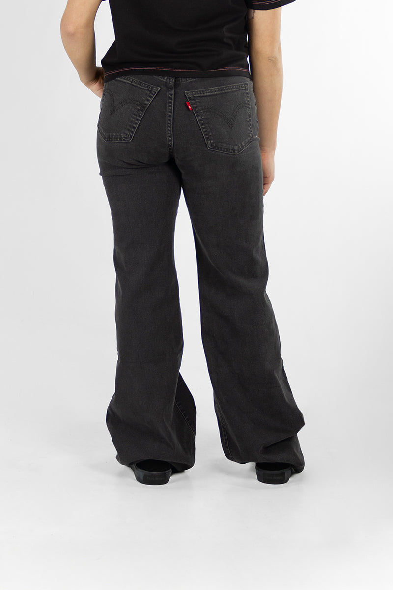 Jean Levis Mujer Ribcage Bells And Dry ( Negro Gastado)