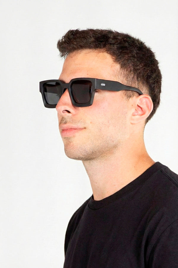 Anteojos De Sol Ocn Unisex Negro