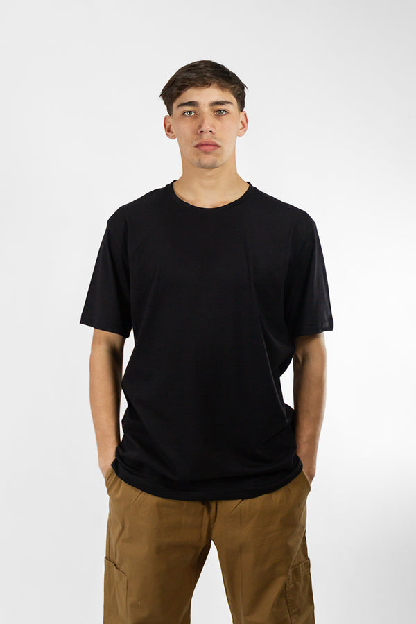 Remera Ocn Hombre Reynolds Negro 701