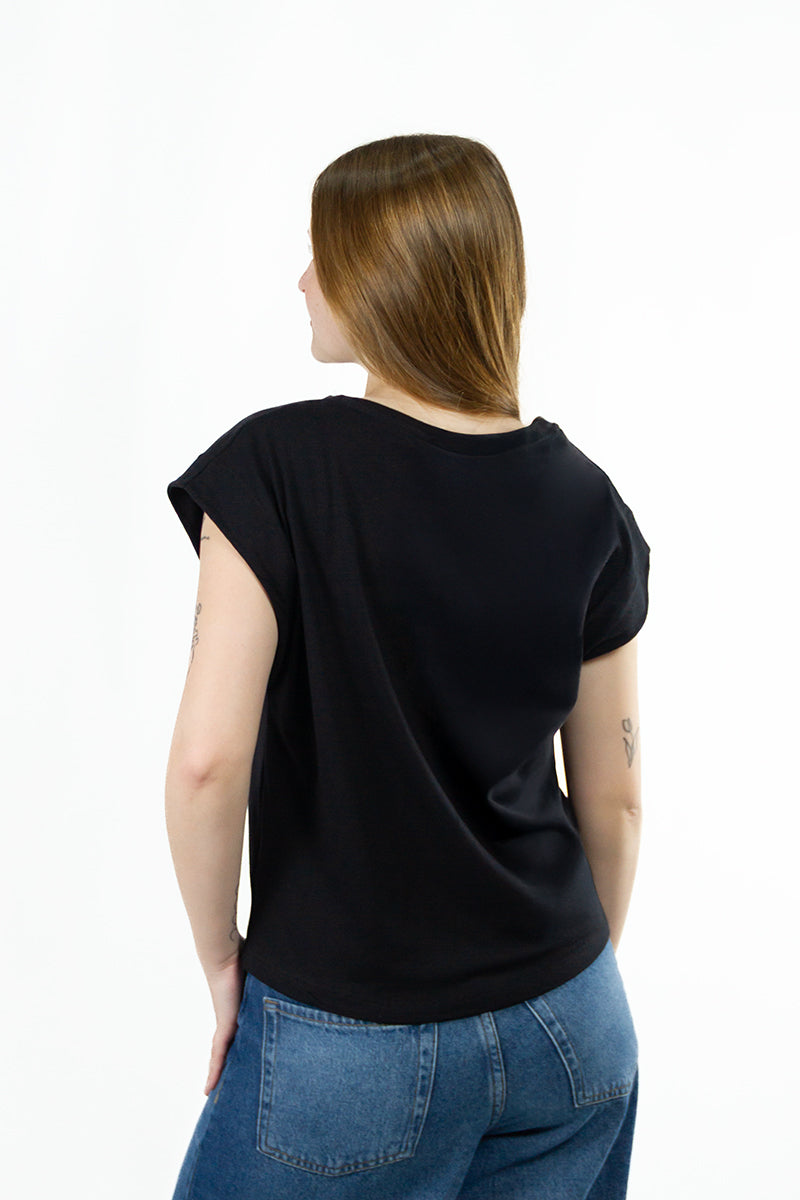 Remera Ocn M Wide Seleeve Negro Relax 701