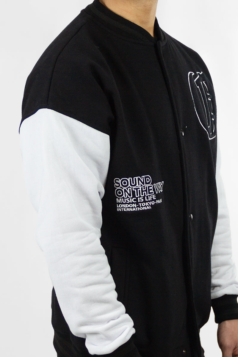 Campera Ocn Hombre Varsity Negro 87 658K2