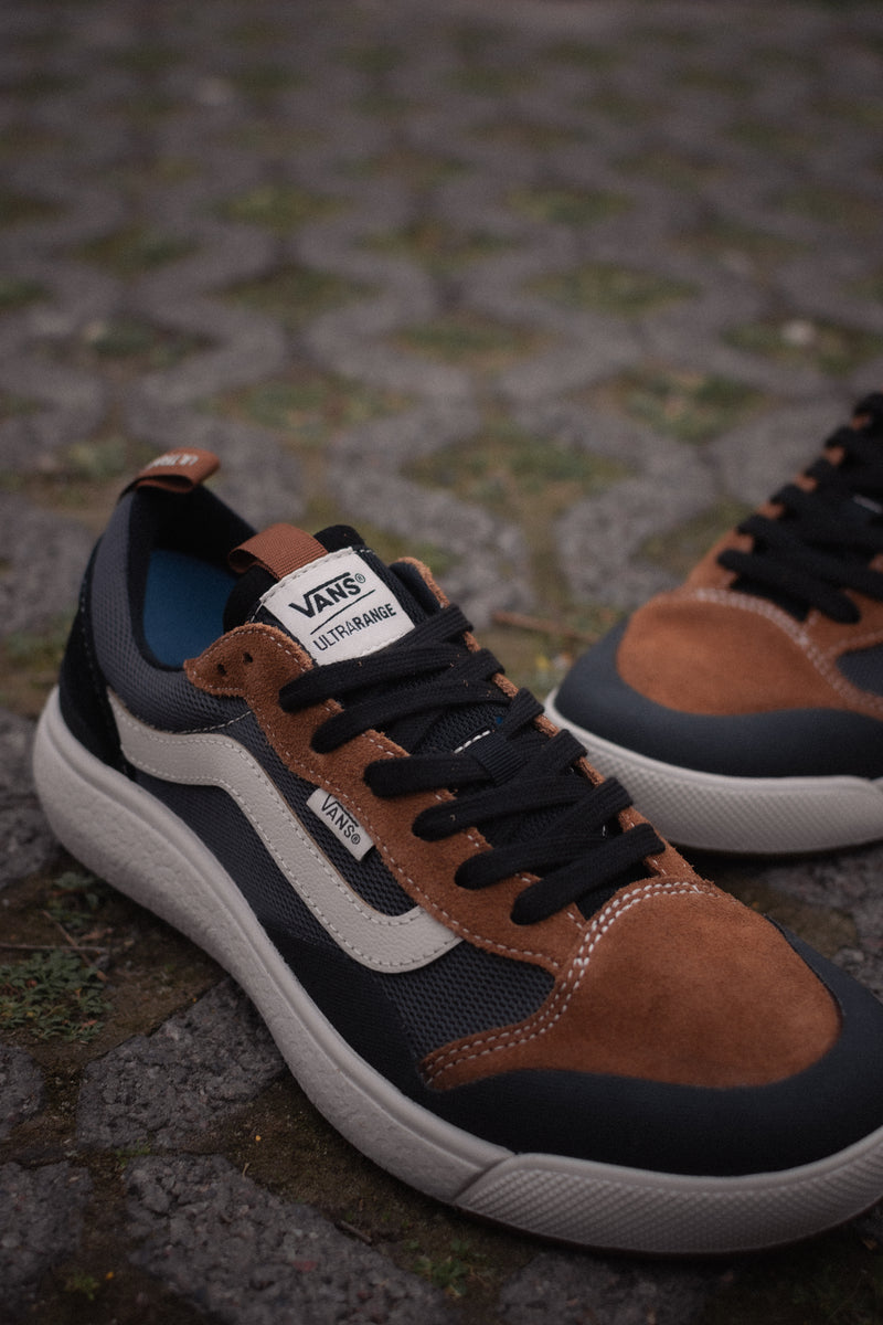 Zapatilla Vans Ultrarange Exo Se DRM