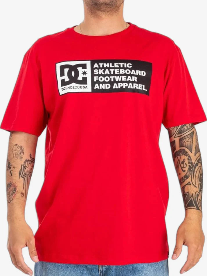 Remera DC Hombre Densityb Zone (ROJO)