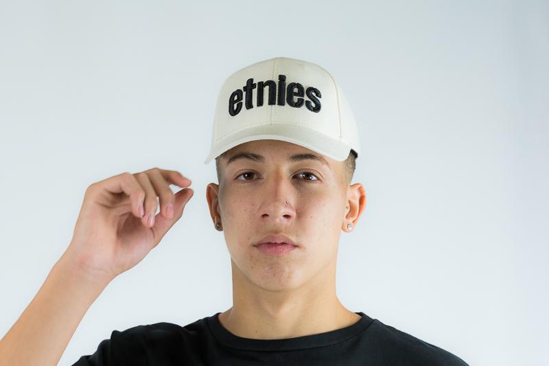 Gorra Etnies Beige Corp Snapback